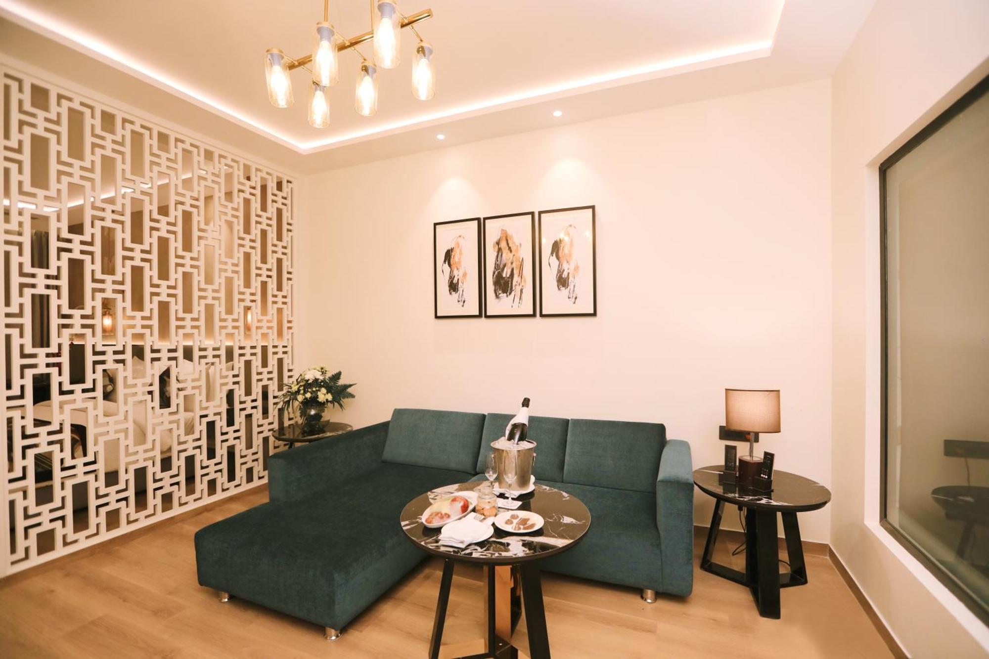 Regenta Place Amritsar By Royal Orchid Hotels Limited Zewnętrze zdjęcie