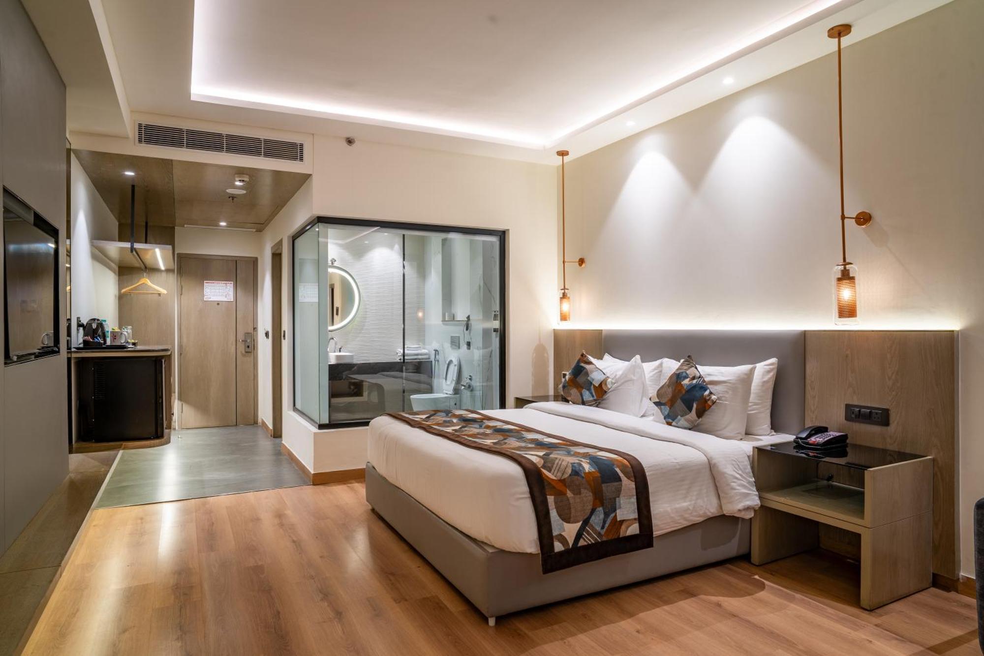 Regenta Place Amritsar By Royal Orchid Hotels Limited Zewnętrze zdjęcie
