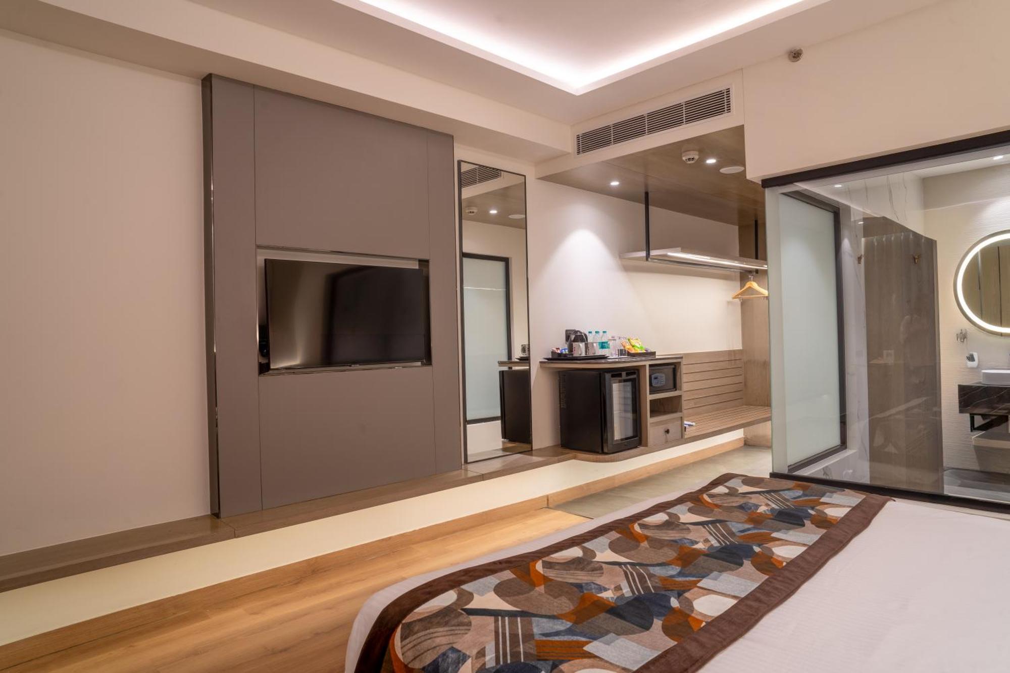 Regenta Place Amritsar By Royal Orchid Hotels Limited Zewnętrze zdjęcie