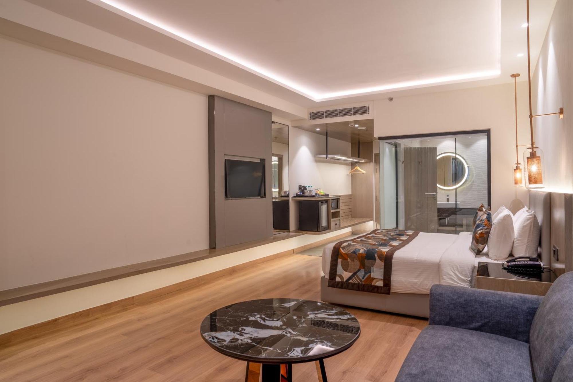 Regenta Place Amritsar By Royal Orchid Hotels Limited Zewnętrze zdjęcie