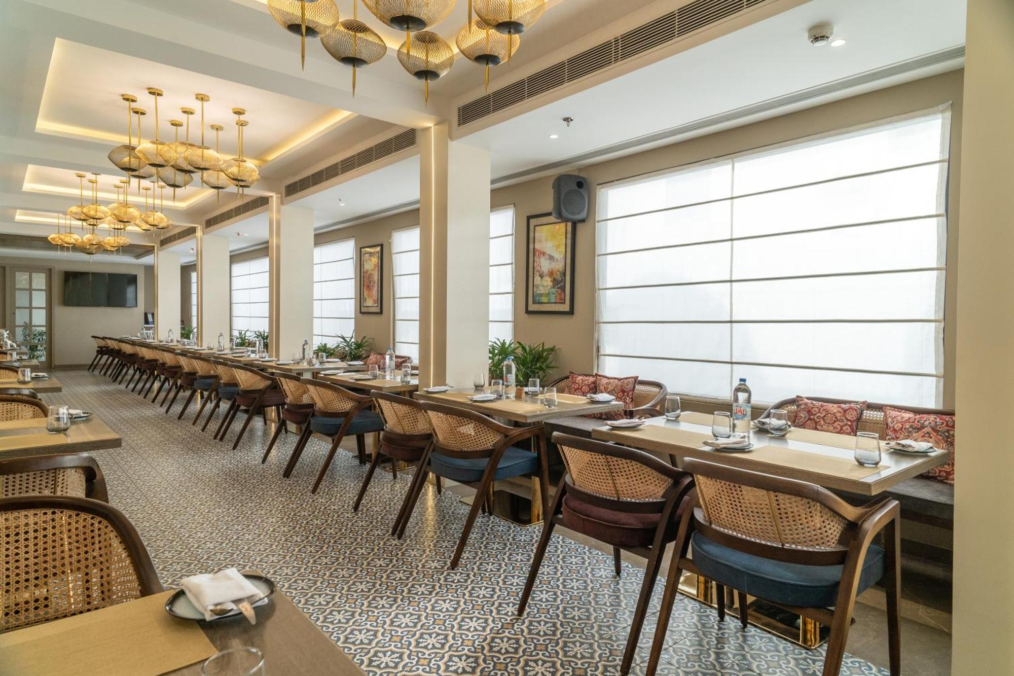 Regenta Place Amritsar By Royal Orchid Hotels Limited Zewnętrze zdjęcie