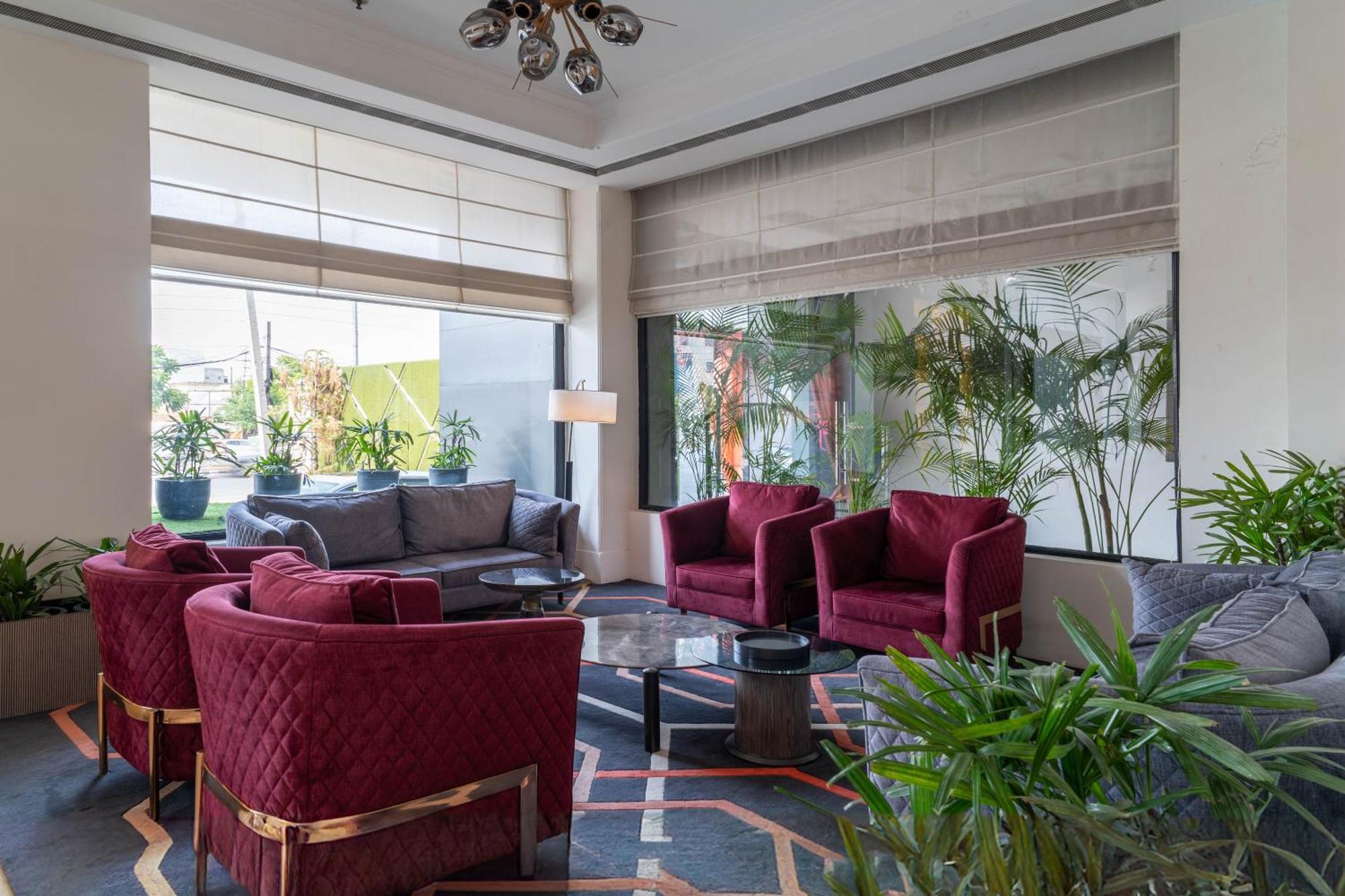 Regenta Place Amritsar By Royal Orchid Hotels Limited Zewnętrze zdjęcie
