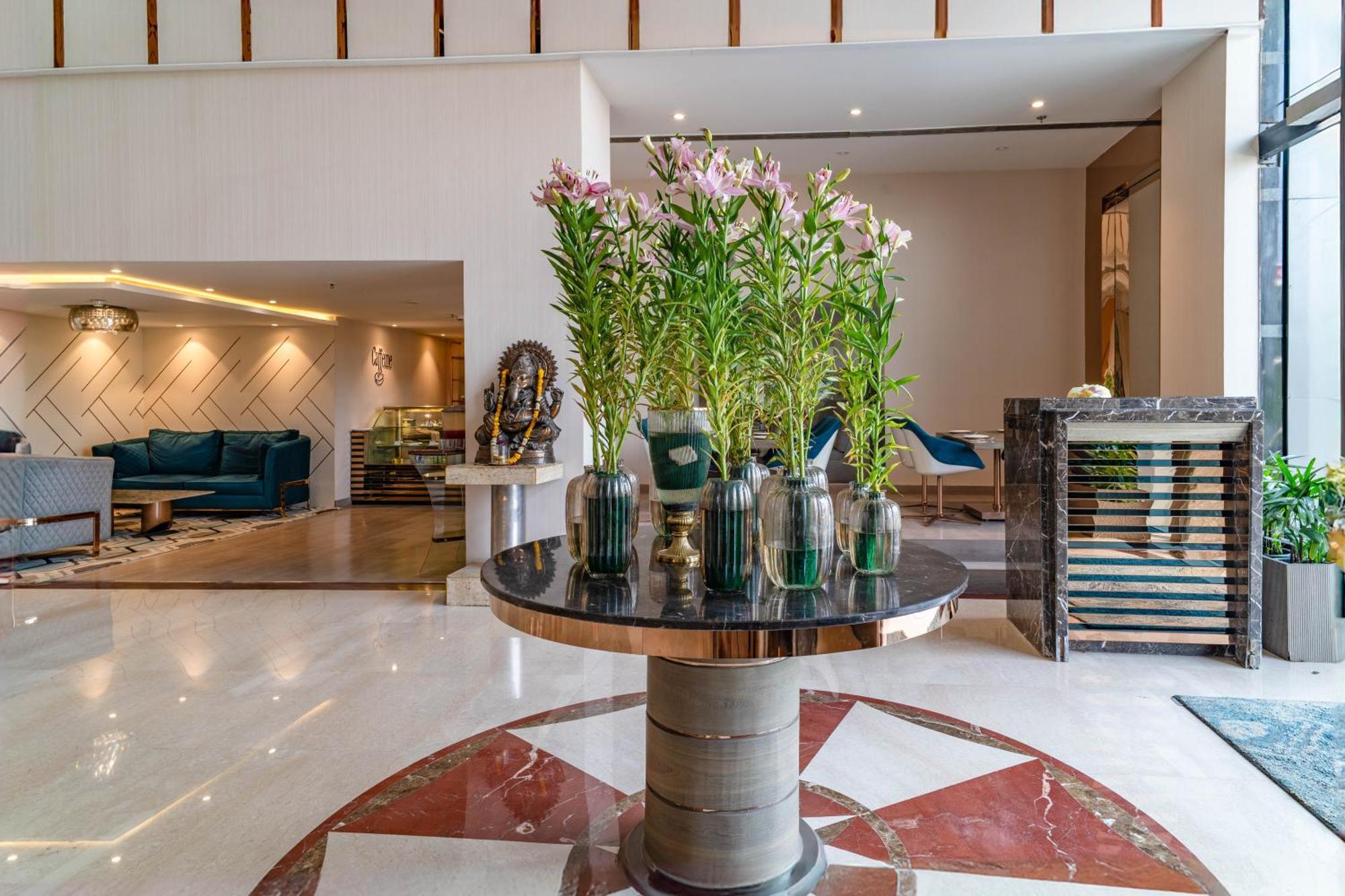 Regenta Place Amritsar By Royal Orchid Hotels Limited Zewnętrze zdjęcie
